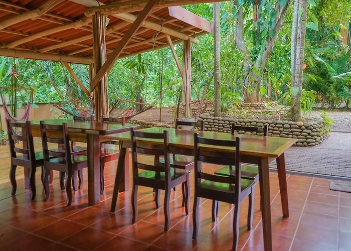 Hospedaje El Bosquecito